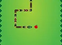 Snake Eats Apple Online Arcade Game